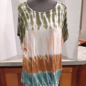 XCVI Green, Peach & Teal Oversized Tie Dye Short Sleeve T-Shirt. Size Large